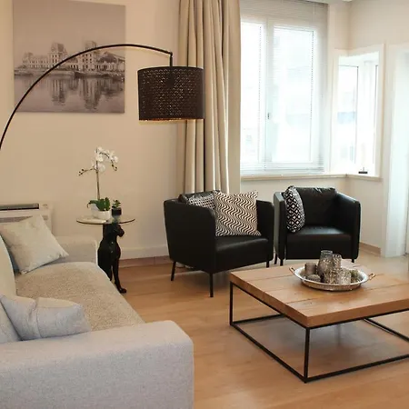 Euphrosina Apartament *